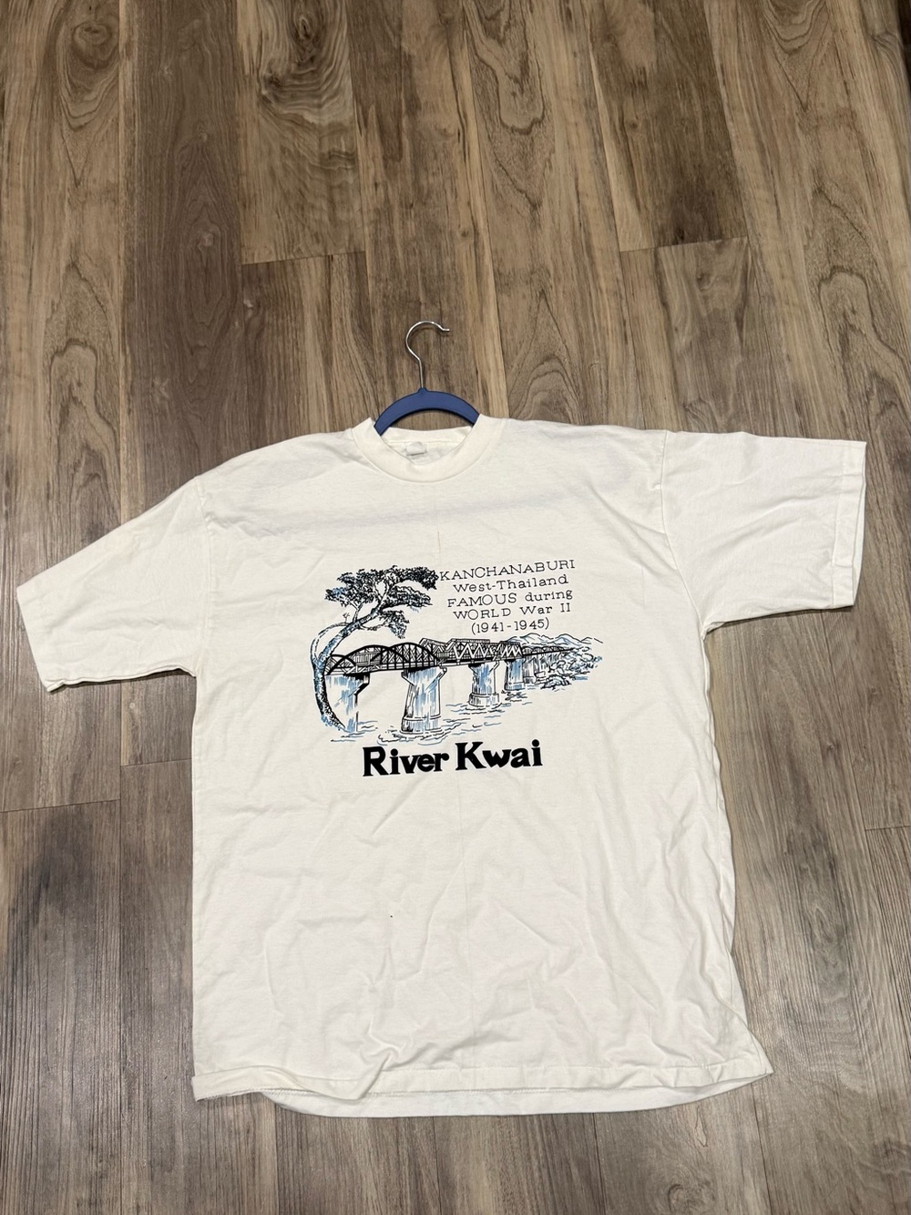 vintage 90’s River Kwai Graphic Tee - Cream Short Sleeve Men’s Shirt